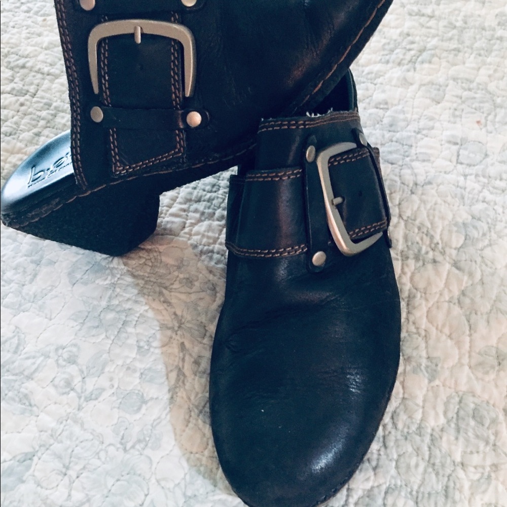 B.O.C. Black Slip-On/Mules